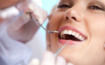 Matthews Dental Associates - Dr. Dan Matthews DMD - Dr. Bruce Matthews DDS - Dr. Katie Matthews DDS - Dental Implants Picture